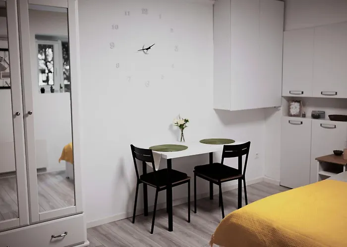 Buda-Rest Apartman